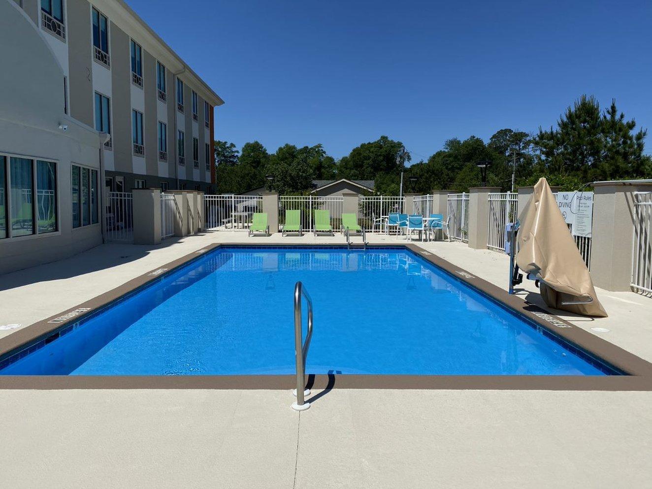 Holiday Inn Express & Suites - Enterprise By Ihg Eksteriør bilde